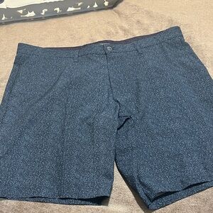 Robert Graham Patterned Navy Shorts - Size 38